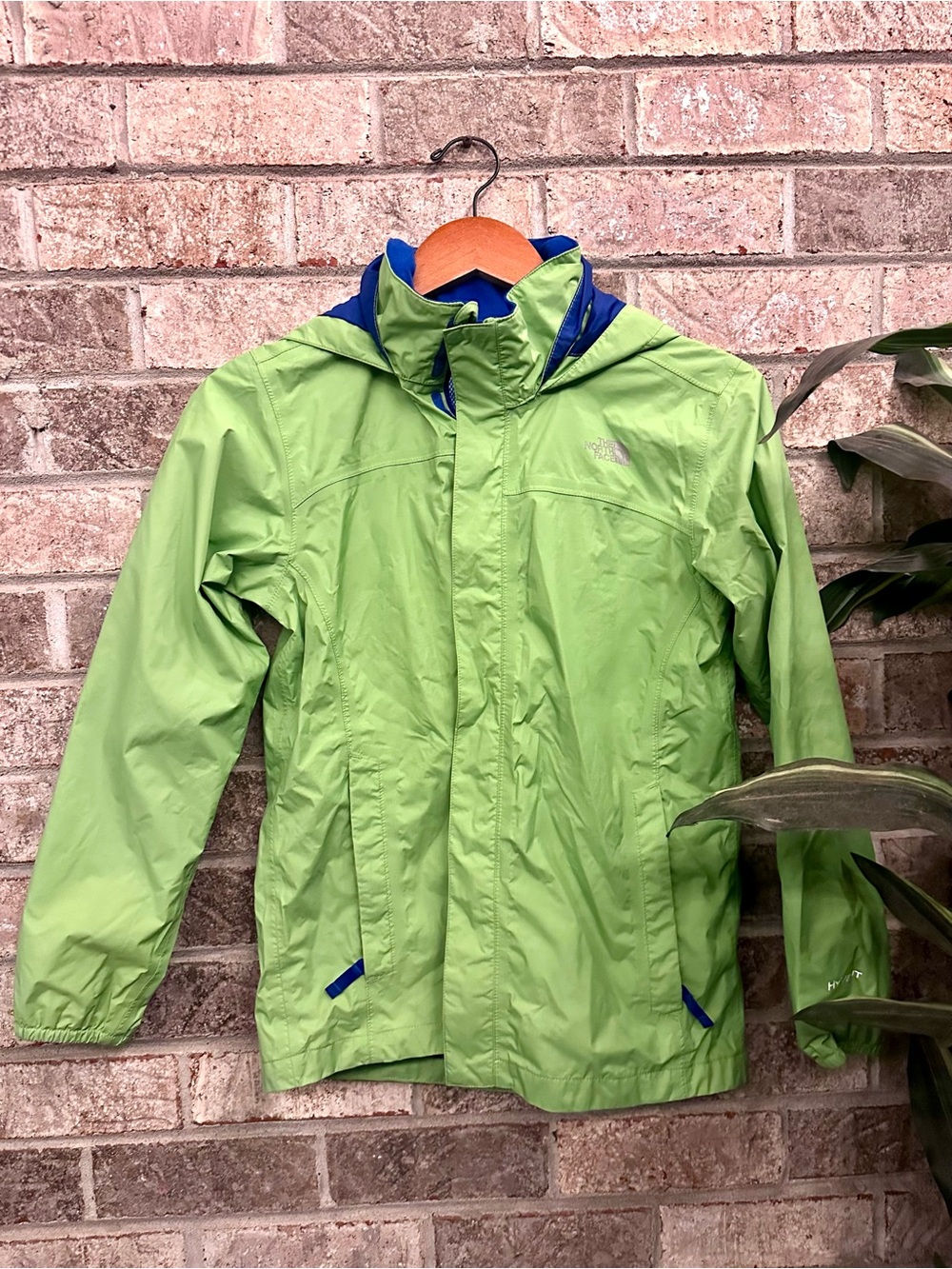 The North Face Kids Lime Green Rain Jacket with Blue Hood Lining Large 14/16